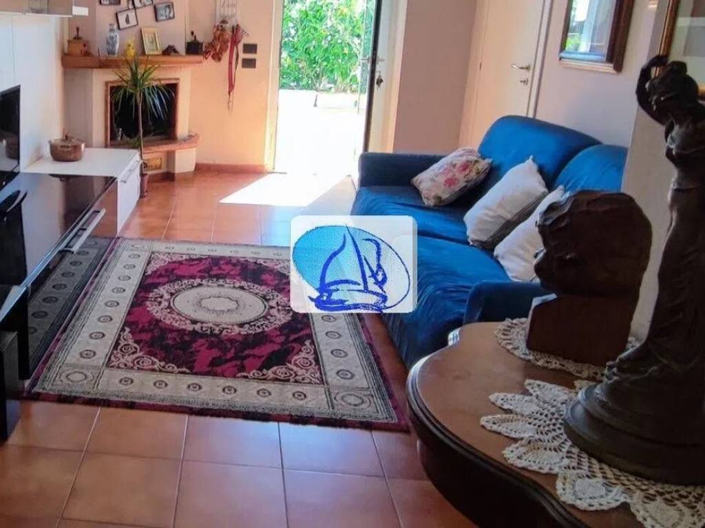 casa indipendente in vendita a Massarosa in zona Piano di Conca