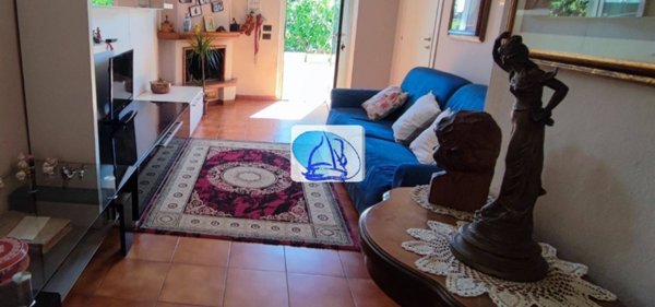 casa indipendente in vendita a Massarosa in zona Piano di Conca