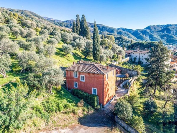 casa indipendente in vendita a Massarosa in zona Stiava