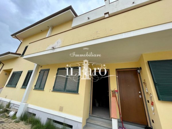 appartamento in vendita a Massarosa in zona Quiesa