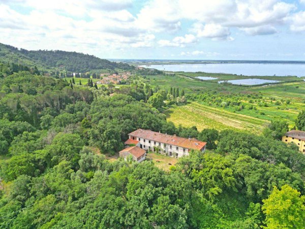 casa indipendente in vendita a Massarosa in zona Massaciuccoli