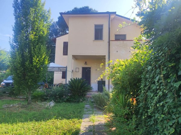 appartamento in vendita a Massarosa in zona Stiava