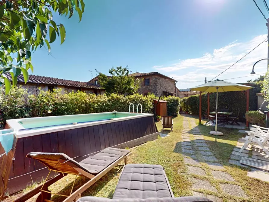 casa semindipendente in vendita a Massarosa in zona Corsanico