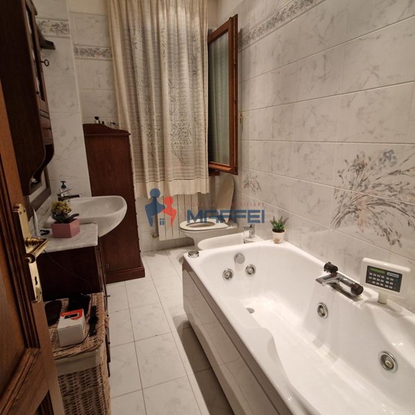 casa indipendente in vendita a Massarosa in zona Pieve a Elici