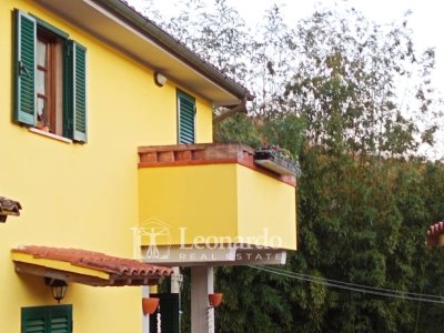 casa indipendente in vendita a Massarosa