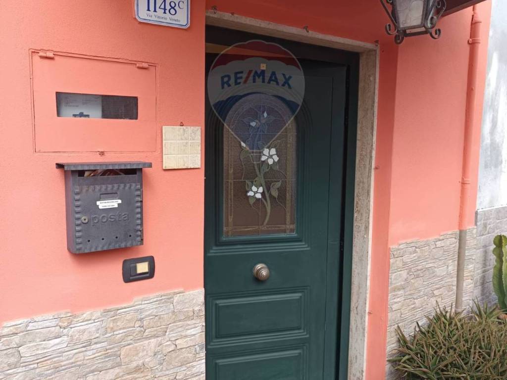 casa indipendente in vendita a Massarosa in zona Bozzano