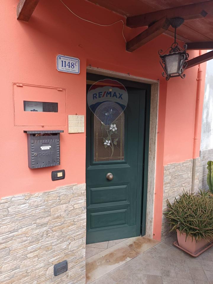 casa indipendente in vendita a Massarosa in zona Bozzano