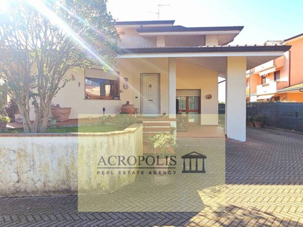 casa indipendente in vendita a Massarosa