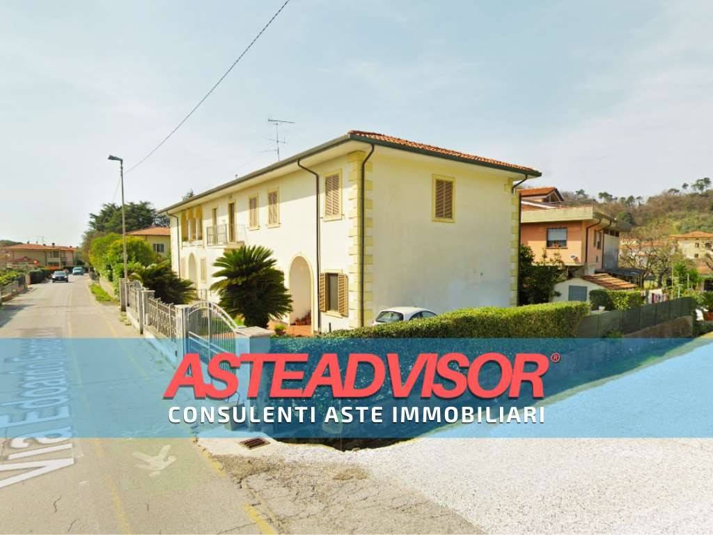 appartamento in vendita a Massarosa in zona Bozzano