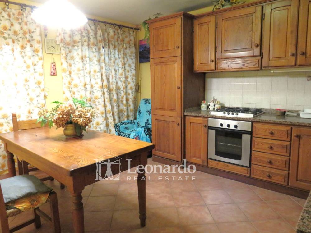 casa indipendente in vendita a Massarosa in zona Bozzano