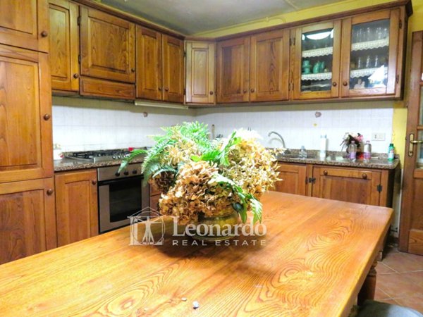 casa indipendente in vendita a Massarosa in zona Bozzano