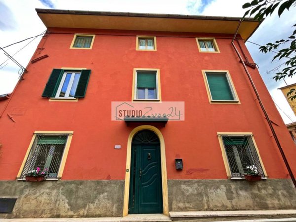 casa indipendente in vendita a Massarosa in zona Bozzano