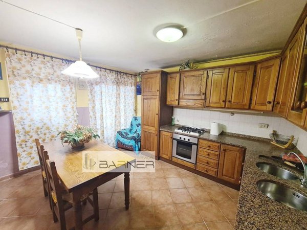casa indipendente in vendita a Massarosa in zona Bozzano