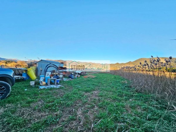 terreno agricolo in vendita a Massarosa in zona Bozzano