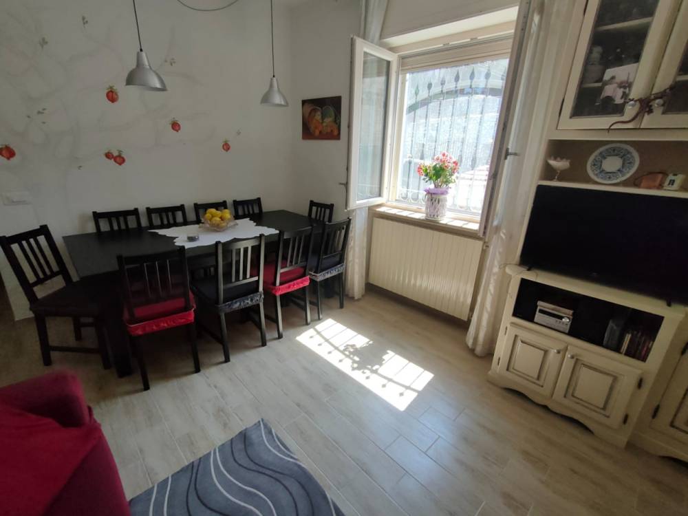 casa indipendente in vendita a Massarosa in zona Quiesa