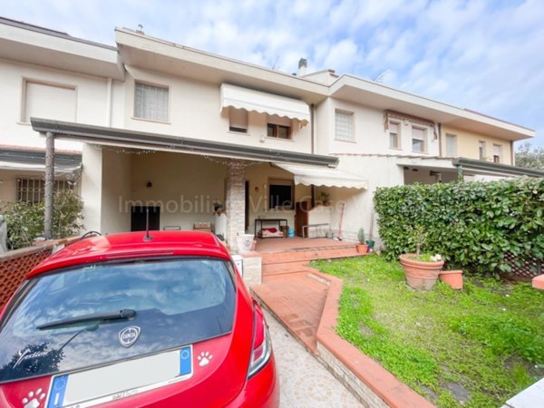 casa indipendente in vendita a Massarosa in zona Piano di Conca