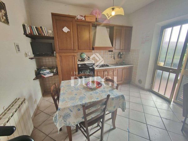 intera palazzina in vendita a Massarosa