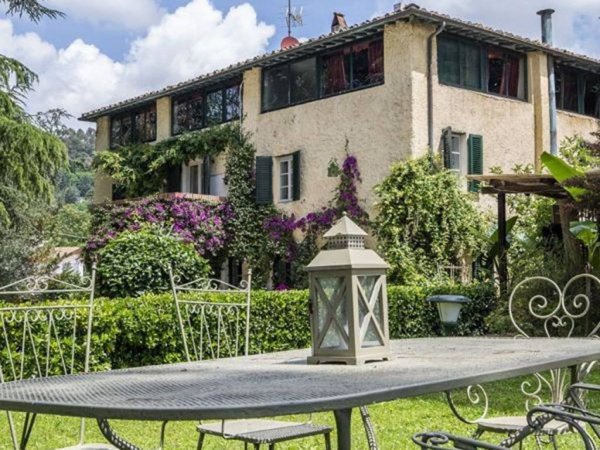 casa indipendente in vendita a Massarosa in zona Piano di Mommio