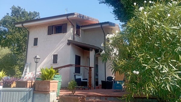 casa indipendente in vendita a Massarosa in zona Gualdo