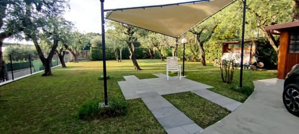 casa indipendente in vendita a Massarosa