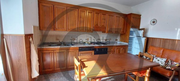 casa indipendente in vendita a Massarosa in zona Bozzano