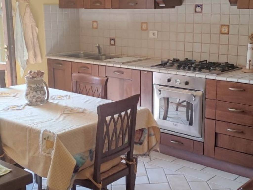 appartamento in vendita a Massarosa in zona Bozzano