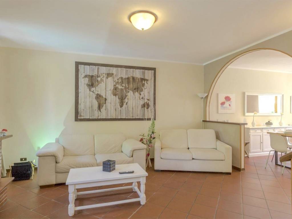 casa indipendente in vendita a Massarosa in zona Piano di Conca