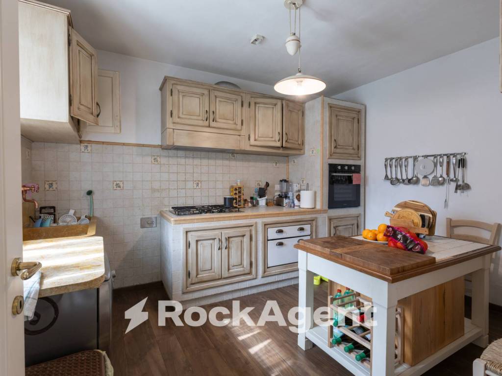 casa indipendente in vendita a Massarosa in zona Bozzano