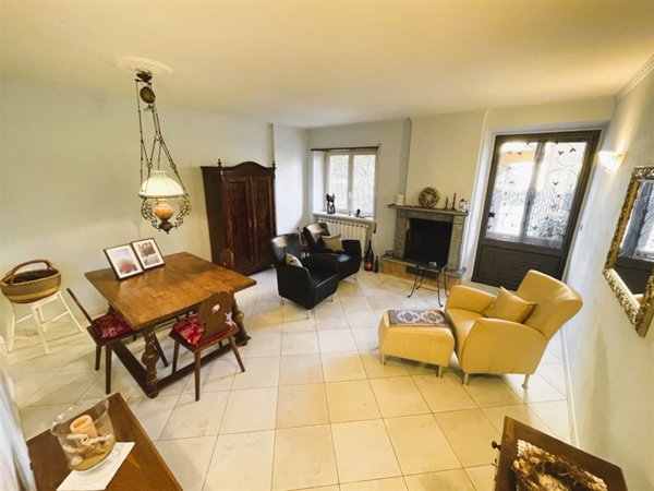 casa indipendente in vendita a Massarosa