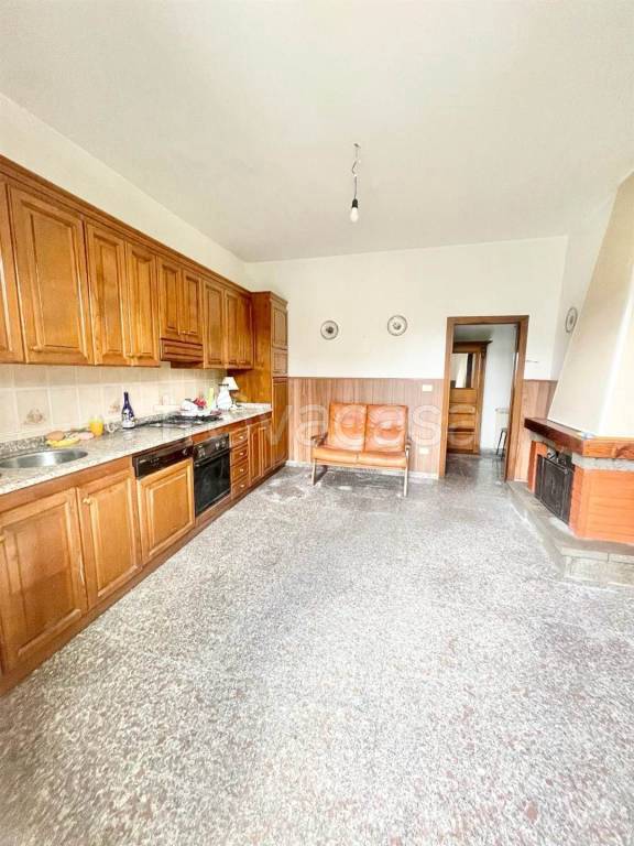 casa indipendente in vendita a Massarosa in zona Bozzano