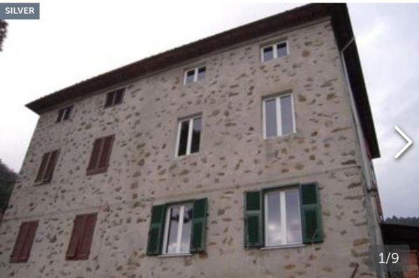 casa indipendente in vendita a Massarosa in zona Bozzano