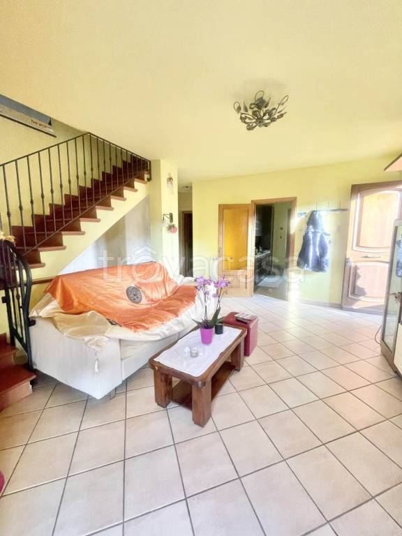 casa indipendente in vendita a Massarosa in zona Stiava