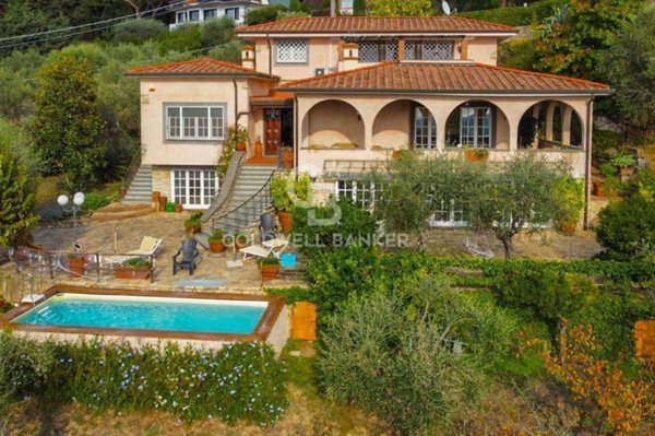 casa indipendente in vendita a Massarosa in zona Massaciuccoli