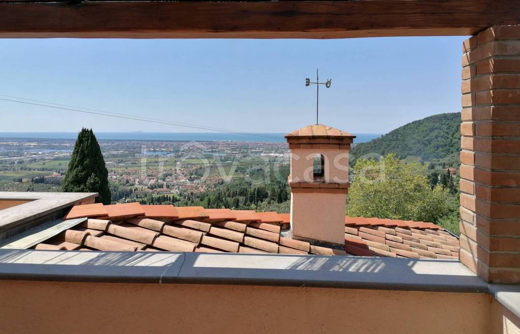 casa indipendente in vendita a Massarosa in zona Massaciuccoli