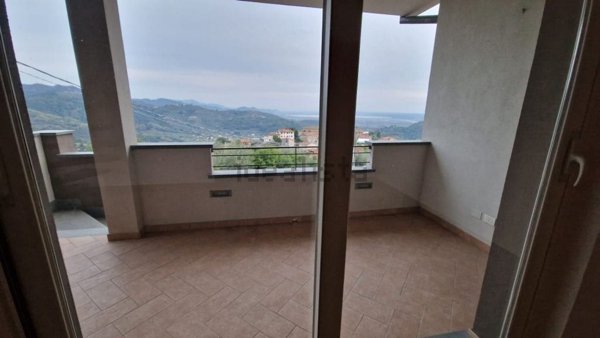 casa indipendente in vendita a Massarosa in zona Bargecchia