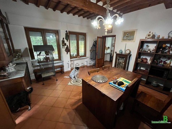 casa indipendente in vendita a Massarosa in zona Bozzano