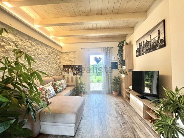 quadrivano in vendita a Massarosa in zona Piano di Mommio