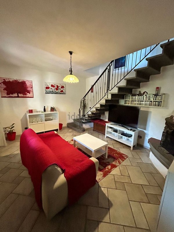 casa indipendente in vendita a Massarosa in zona Bozzano