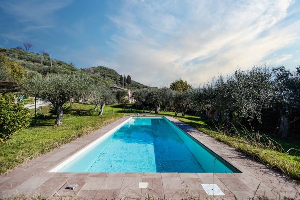 casa indipendente in vendita a Massarosa
