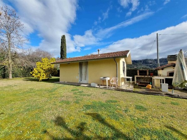 appartamento in vendita a Massarosa in zona Bozzano