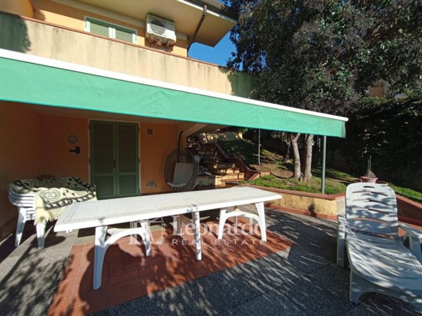 casa indipendente in vendita a Massarosa in zona Massaciuccoli