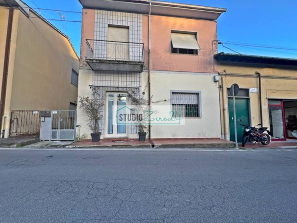 appartamento in vendita a Massarosa in zona Stiava