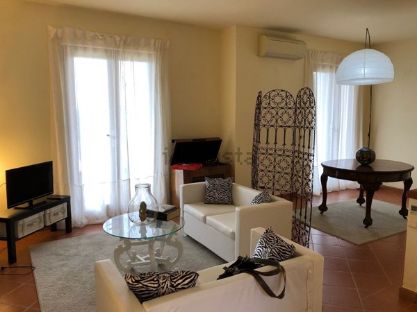 casa indipendente in vendita a Massarosa