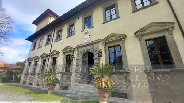 villa in vendita a Massarosa