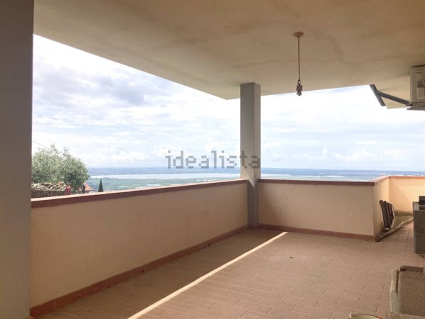 casa indipendente in vendita a Massarosa