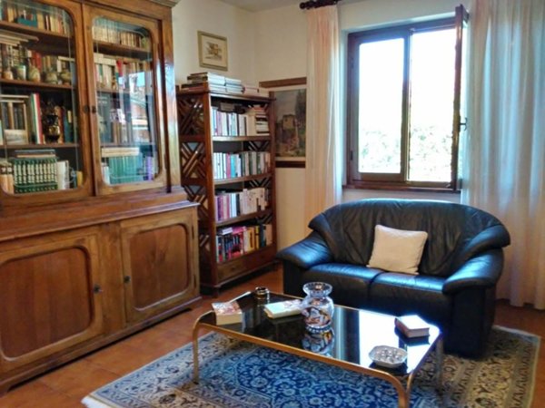 casa indipendente in vendita a Massarosa in zona Piano di Mommio