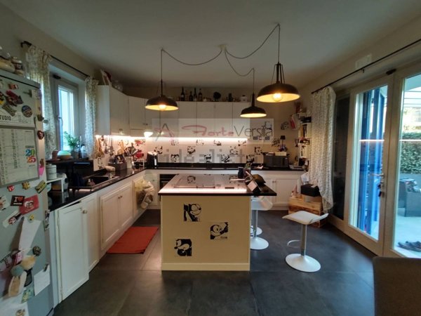casa indipendente in vendita a Massarosa in zona Piano di Conca
