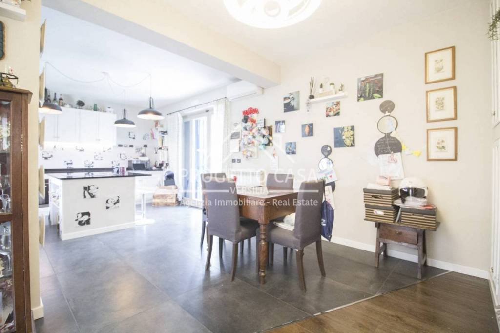 casa indipendente in vendita a Massarosa in zona Piano di Conca