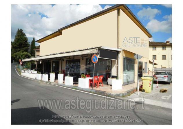 negozio in vendita a Massarosa