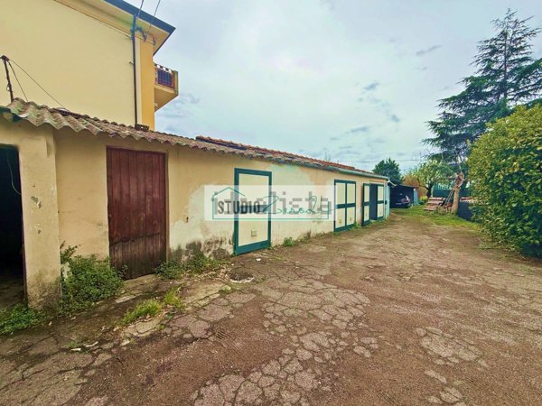 appartamento in vendita a Massarosa in zona Piano del Quercione